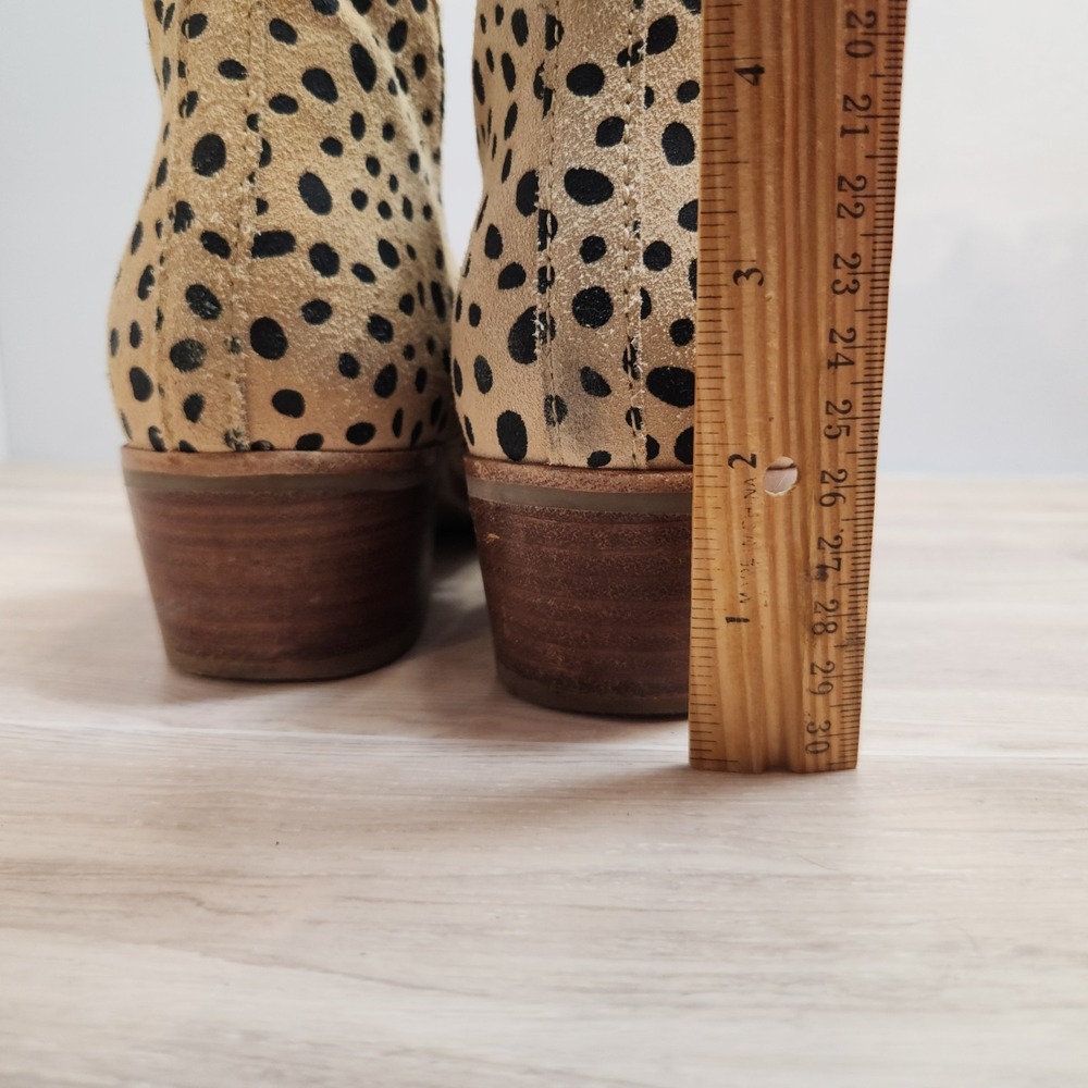 Dolce Vita Kaidie Suede Spotted Ankle Booties Size 9.5 - Picture 5 of 9